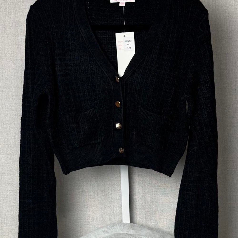 Hot & Delicious Black Cropped Cardigan S/M NWT Gold Buttons Textured Knit